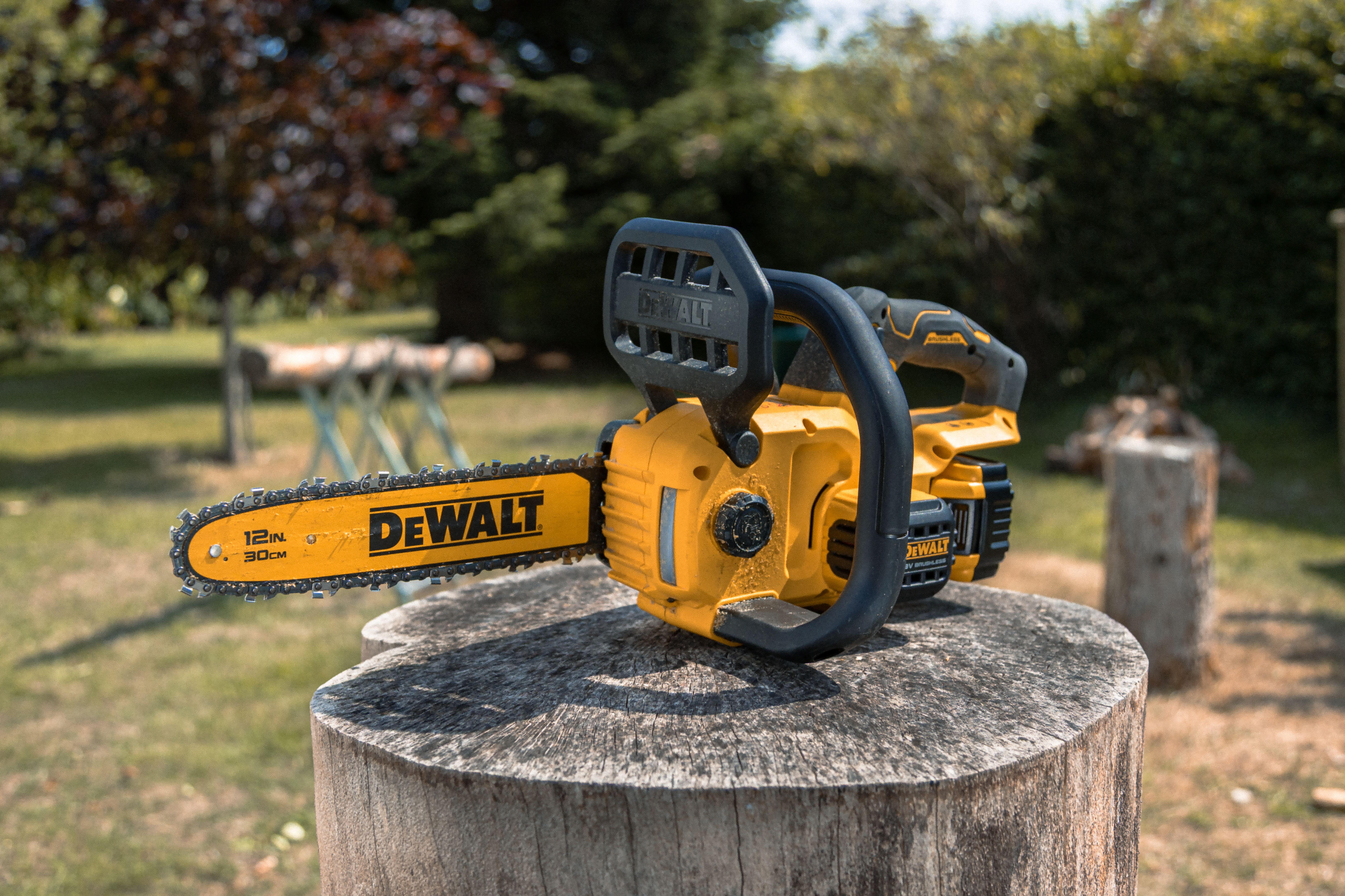 Tronçonneuse Compacte DEWALT XR 18V, Guide 30cm Sans Batterie, DCMCS565N-XJ - 5
