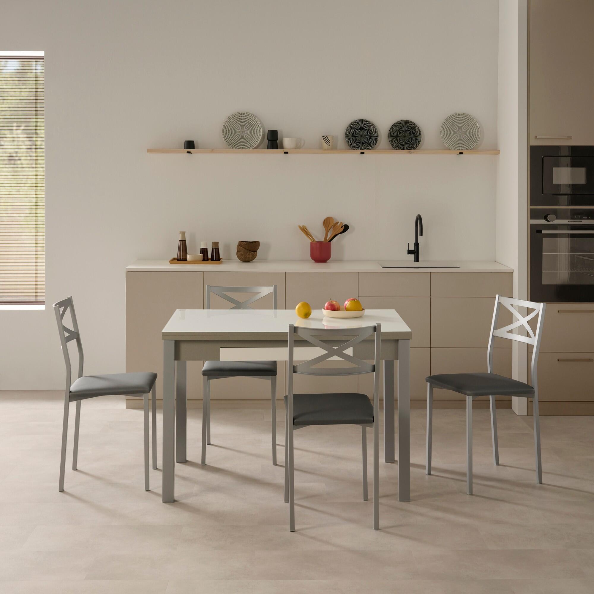 Mesa de cocina extensible alba con encimera de cristal blanco óptico de 120x80 armazon laminado en color aluminio y patas metálicas en color aluminio