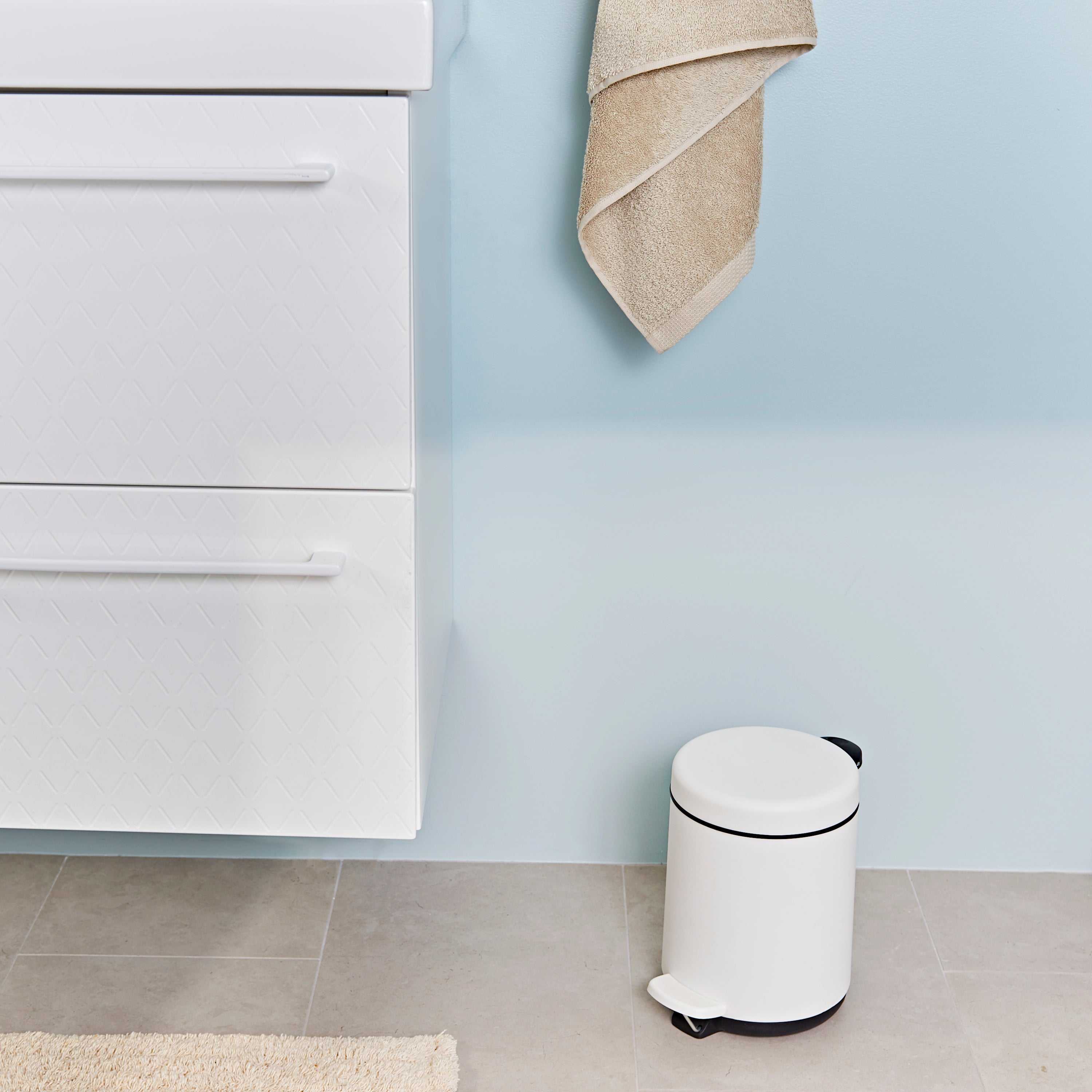 Łazienkowy kosz na śmieci ESSENTIAL 3L SENSEA - 3