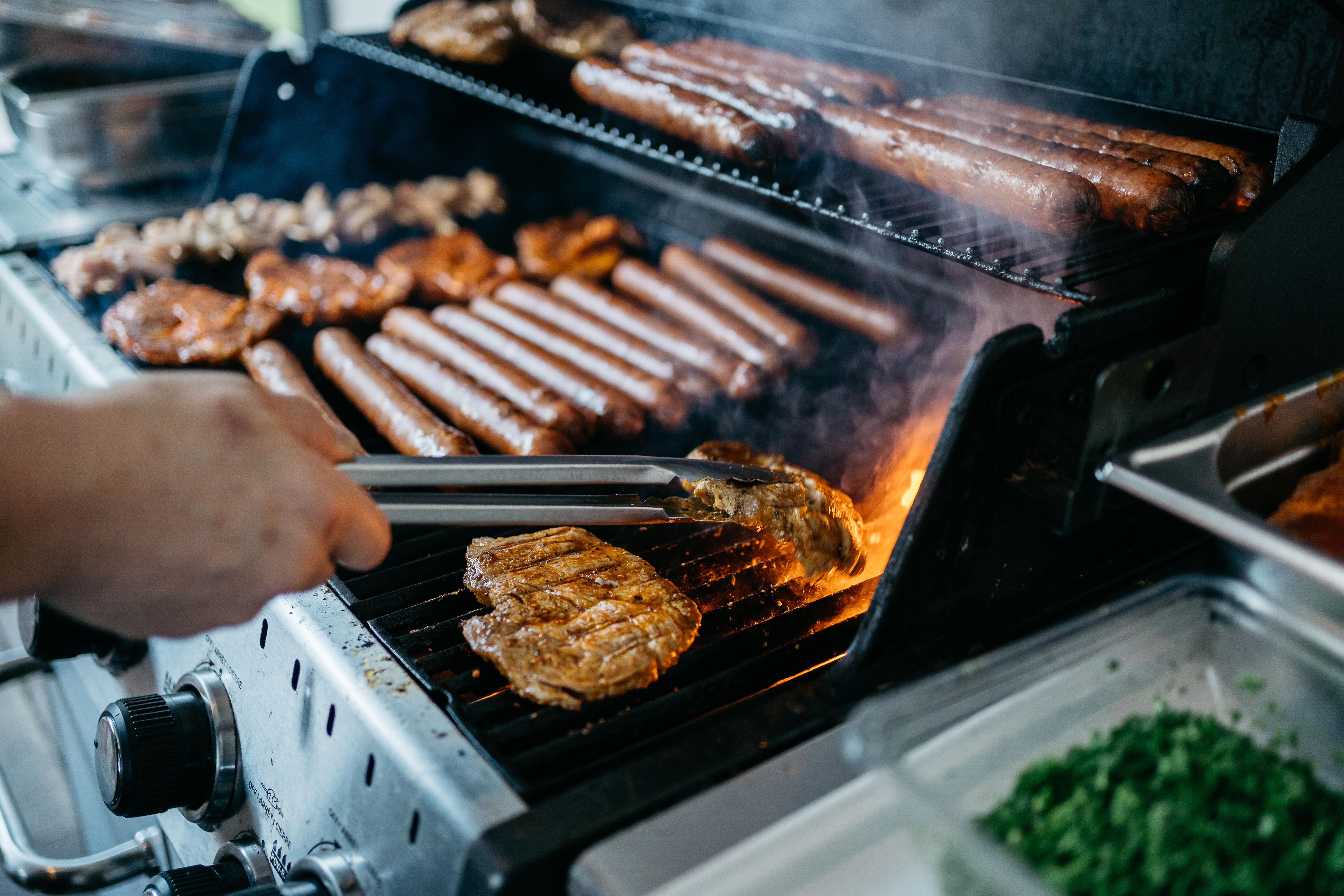 Pieczenie mięsa na grillu