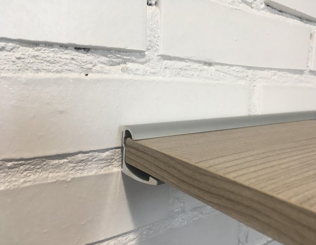 Reggimensola Single in alluminio spazzolato argento, H 3.5 X P 56 cm