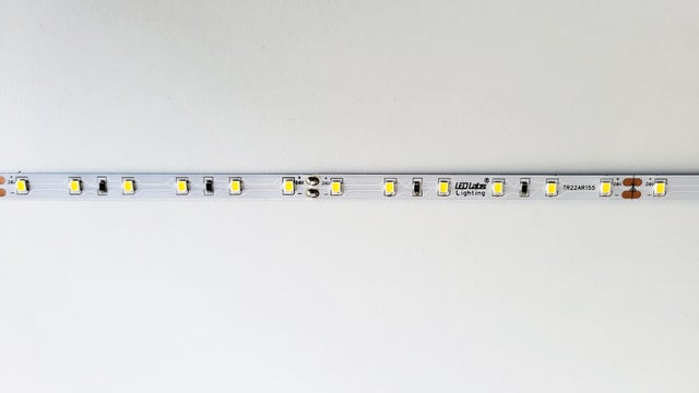Taśma LED 12V 4,8W 540lm/m neutralna IP20 1m 