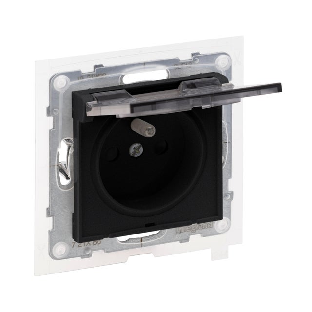Suno czarny gniazdo 2P+Z IP44
