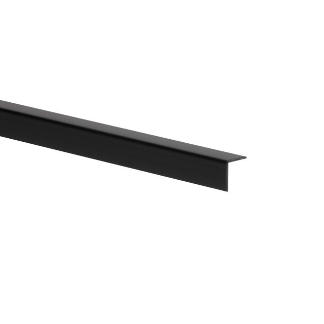 Kątownik PCV czarny 15x15x1.1mm 2.75m