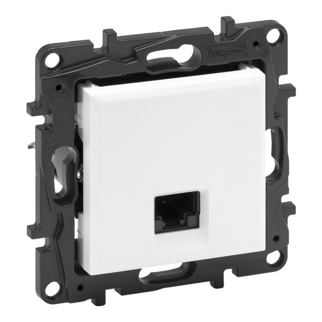 Niloe Step biały gniazdo 1xRJ45 kat.6