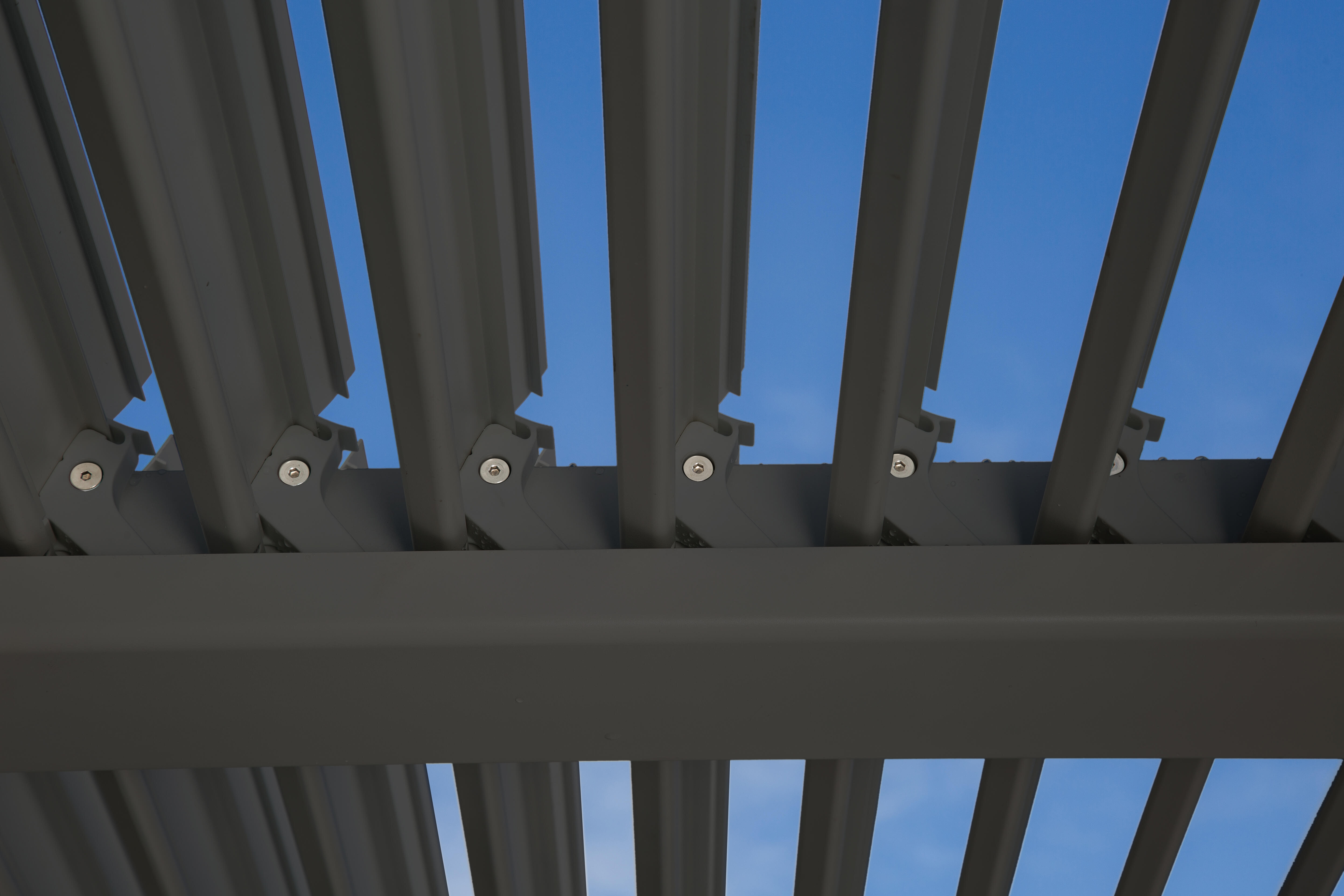 Pérgola de alumínio NATERIAL PERSEA ANTRACITE 3,2X3,6M - 26