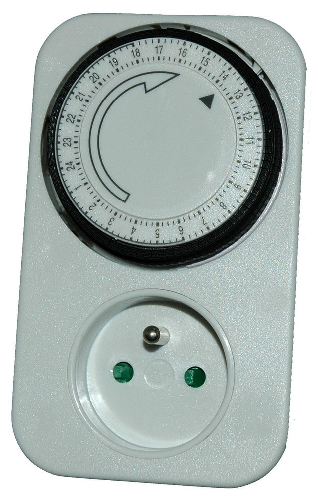 Programator czasowy analogowy DT01 24h
