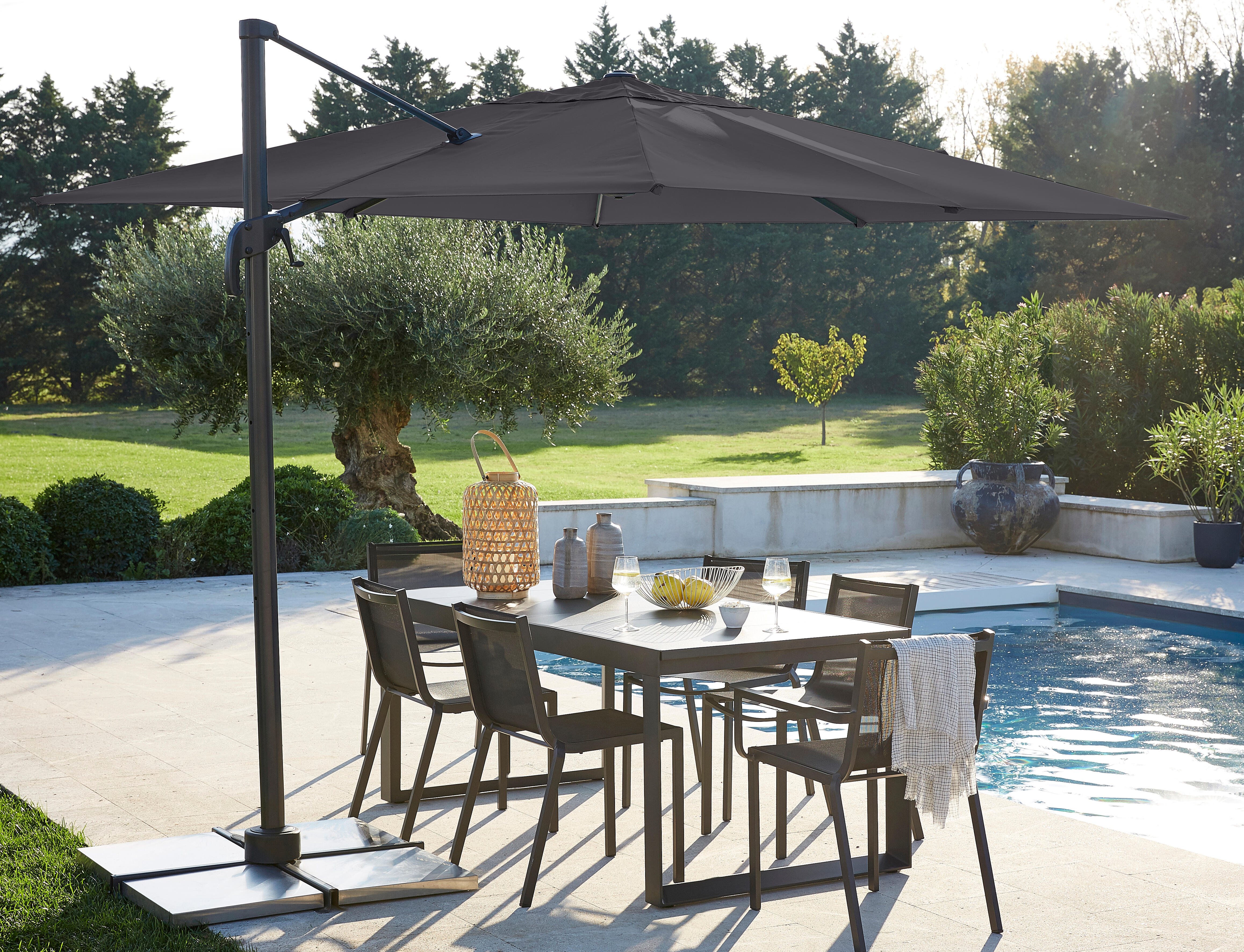 Ombrellone a palo laterale grigio Aura NATERIAL con telo quadrato antracite L 286 x P 286 x H 264 cm - 9