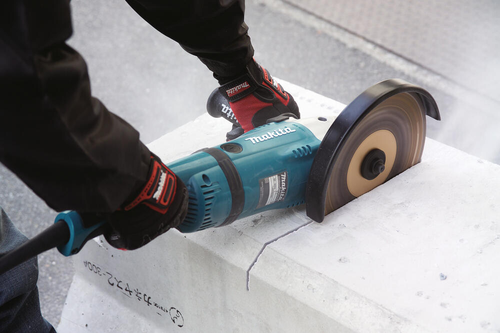 Szlifierka kątowa 2600W 230 mm GA9040R Makita - 2