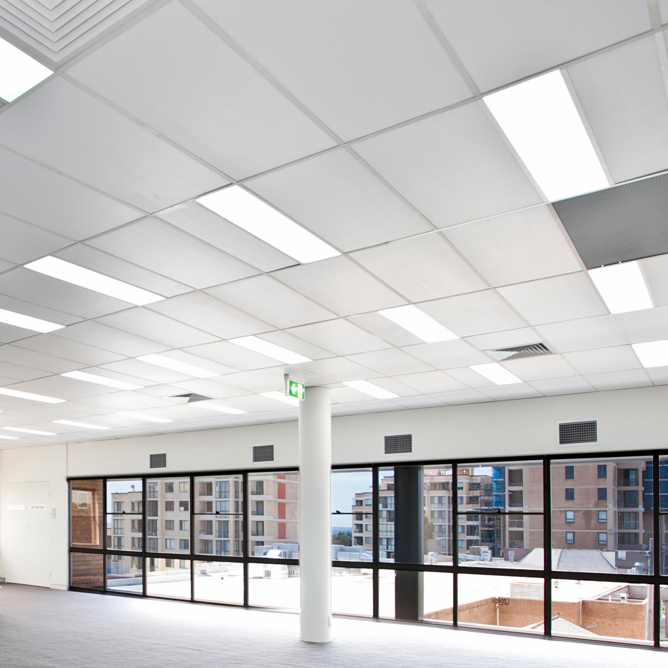 Panel LED podtynkowy 30x120cm 36W strumień użyteczny 4000lm 4000K IP20 - 2