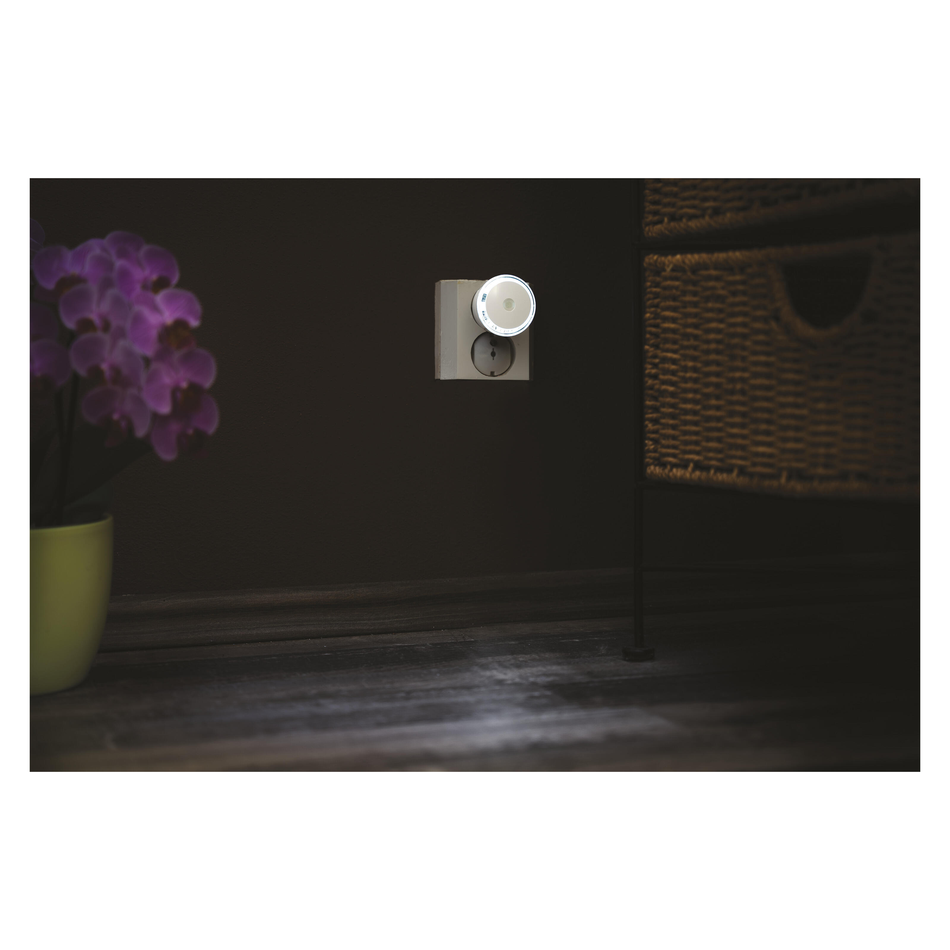 Lampa nocna zasilana sieciowo, czujnik zmierzchu,  - 2