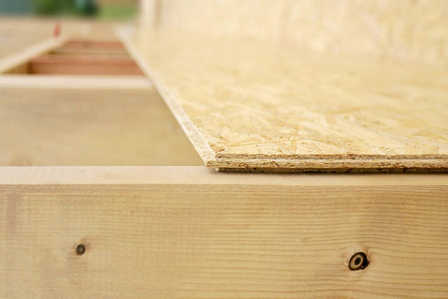 Płyta OSB-3, frezowana 4-stronnie wym. 2500x625x12 mm, pióro - wpust