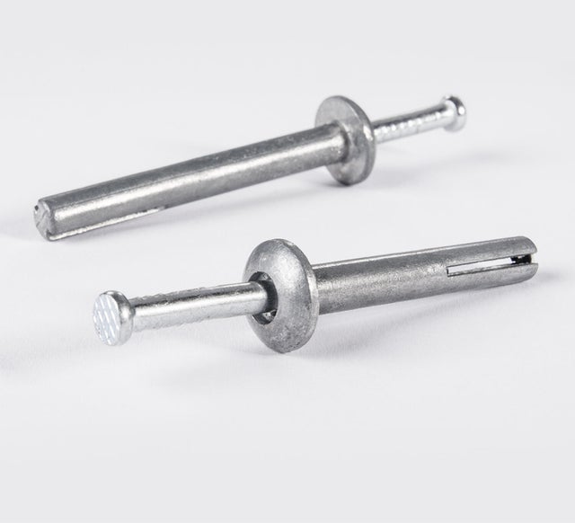 Kołek metalowy do wbijania 6x65 mm (100 szt.)