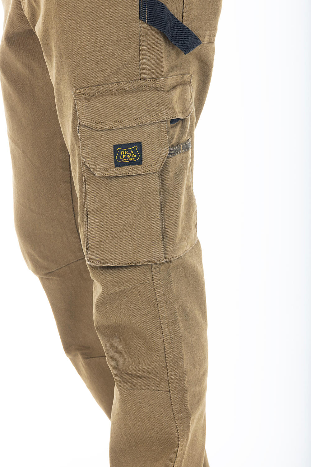 Spodnie MULTI POCKETS TOBACCO Rica Levy, rozm. M (42) - 2