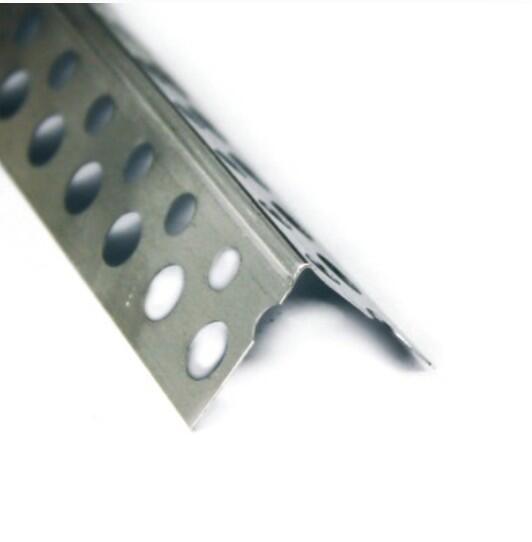 Narożnik aluminiowy perforowany 20x20x0,3 2,5 m (50 szt.) 