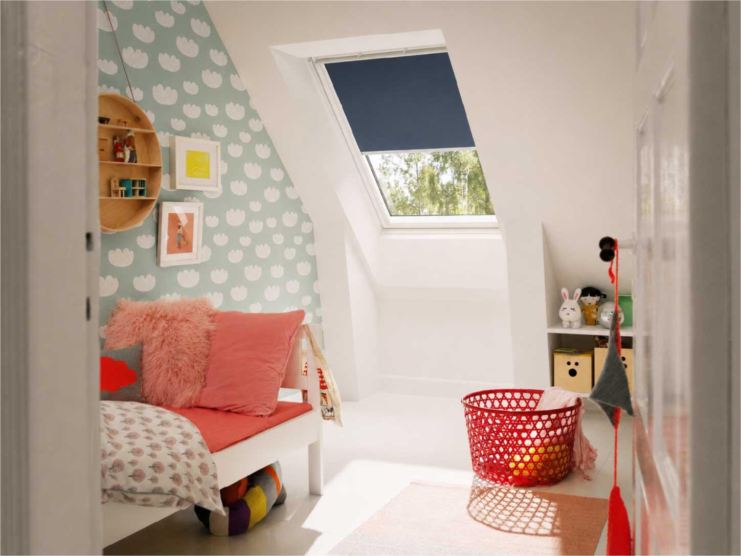Store fenêtre de toit VELUX occultant bleu DKL CK02 1100S, cadre gris - 4