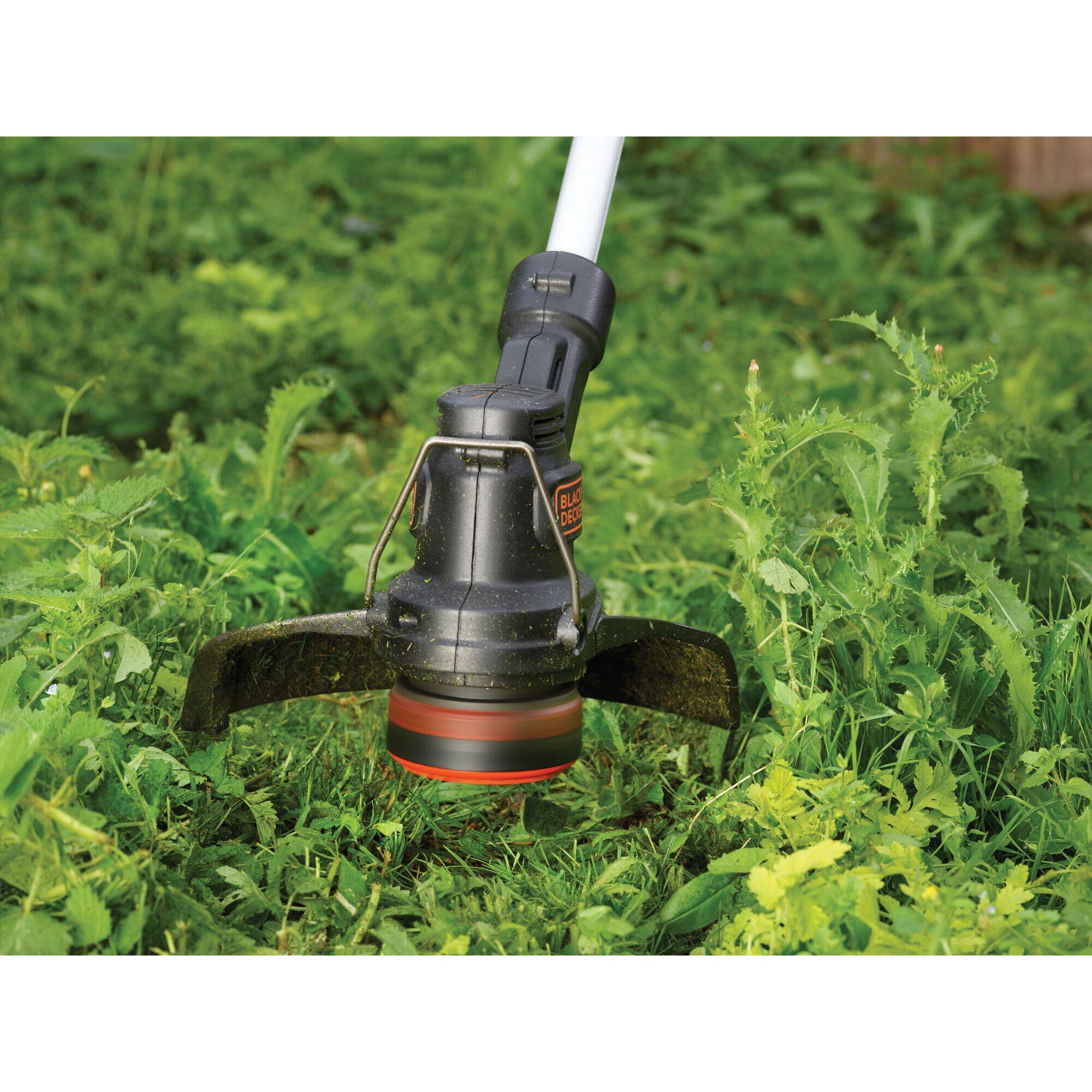 Aparador a bateria BLACK + DECKER ST1823-QW - 5