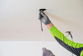 Instalar focos empotrados