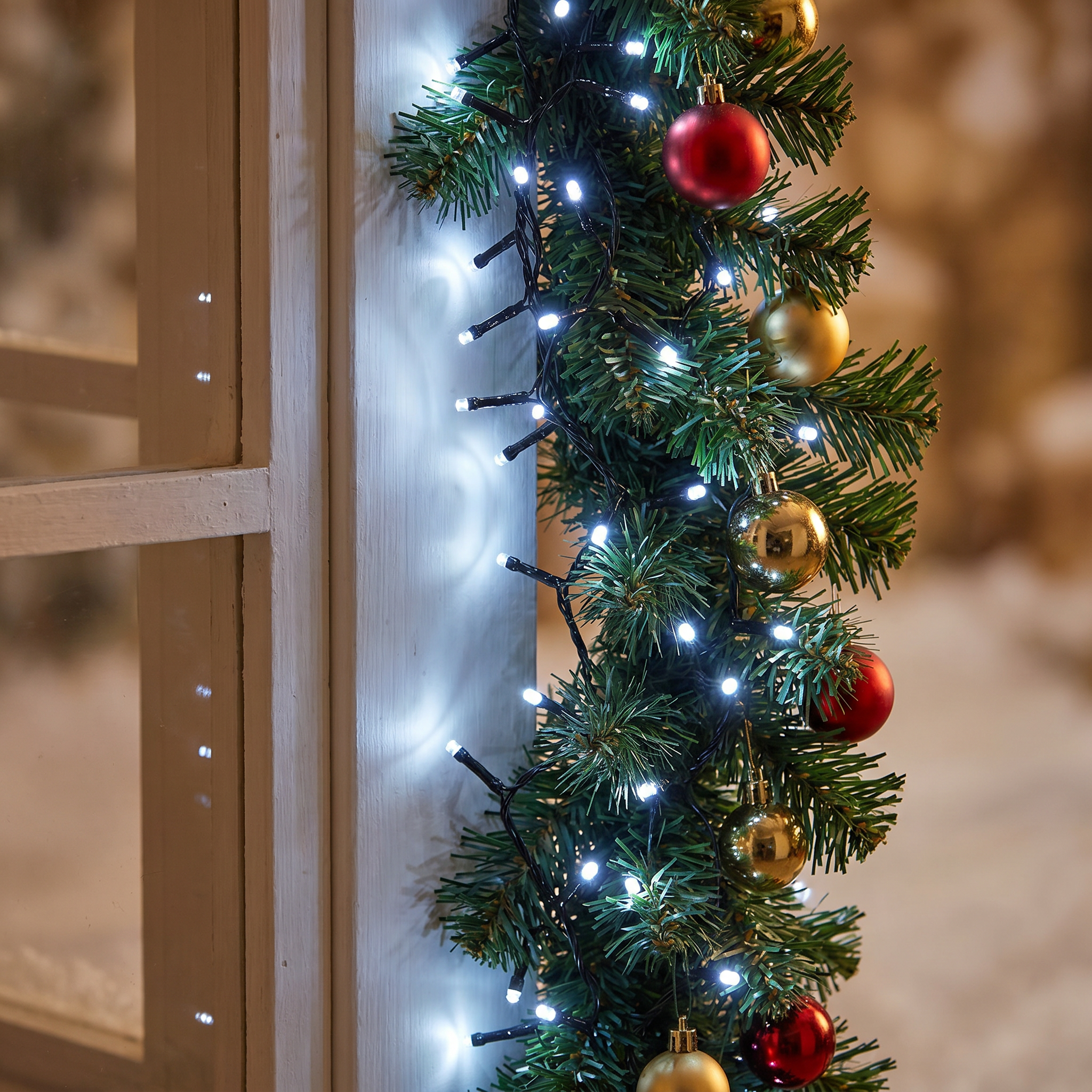 Guirnalda iluminada para árbol de 240 cm  con 1758 bombillas LED blanco de 25.50 metros de iluminación para exterior a red eléctrica - 2