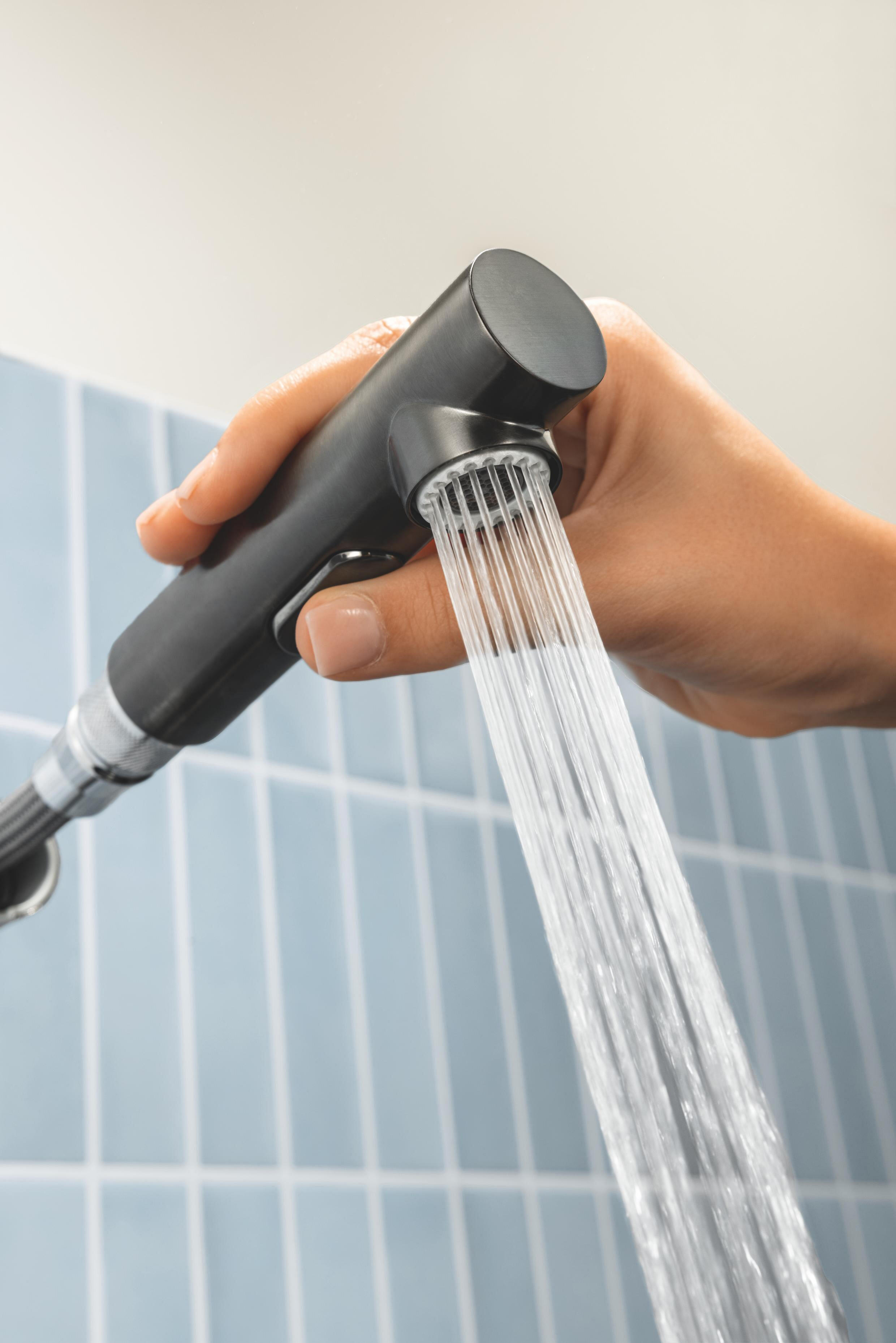 Rubinetto da cucina con doccetta a collo di cigno Essence antracite spazzolato satinato GROHE - 3