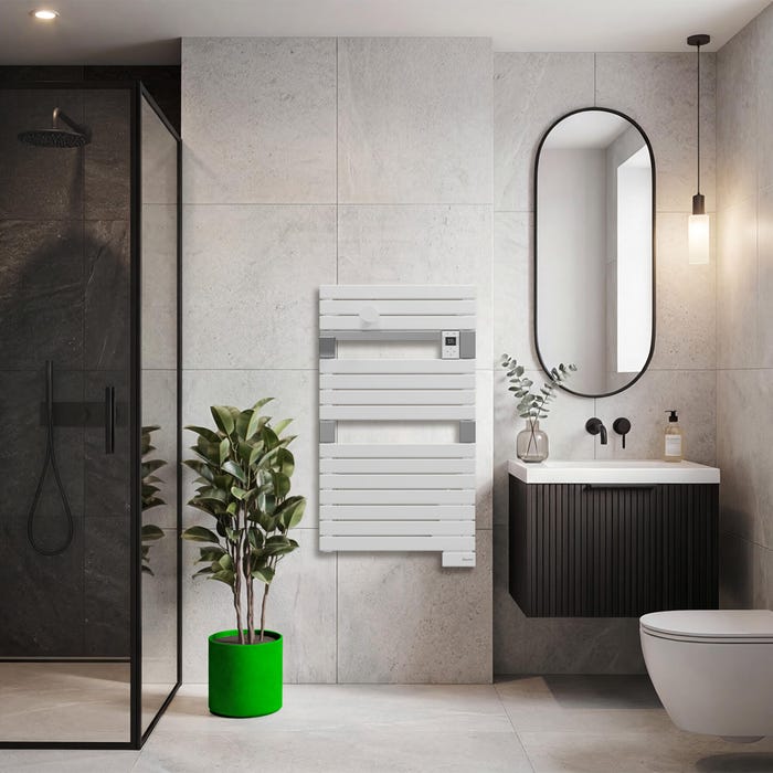 seche serviettes blanc lame plate salle de bain carrelage