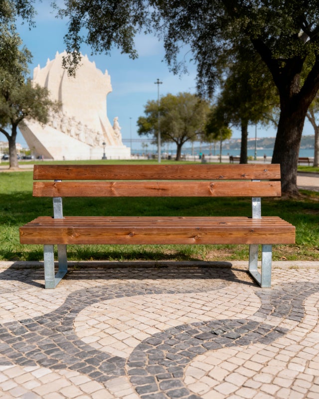 Banco de jardín con respaldo CARMO 2068 de 51,5x87,5x180 cm con 3 plazas
