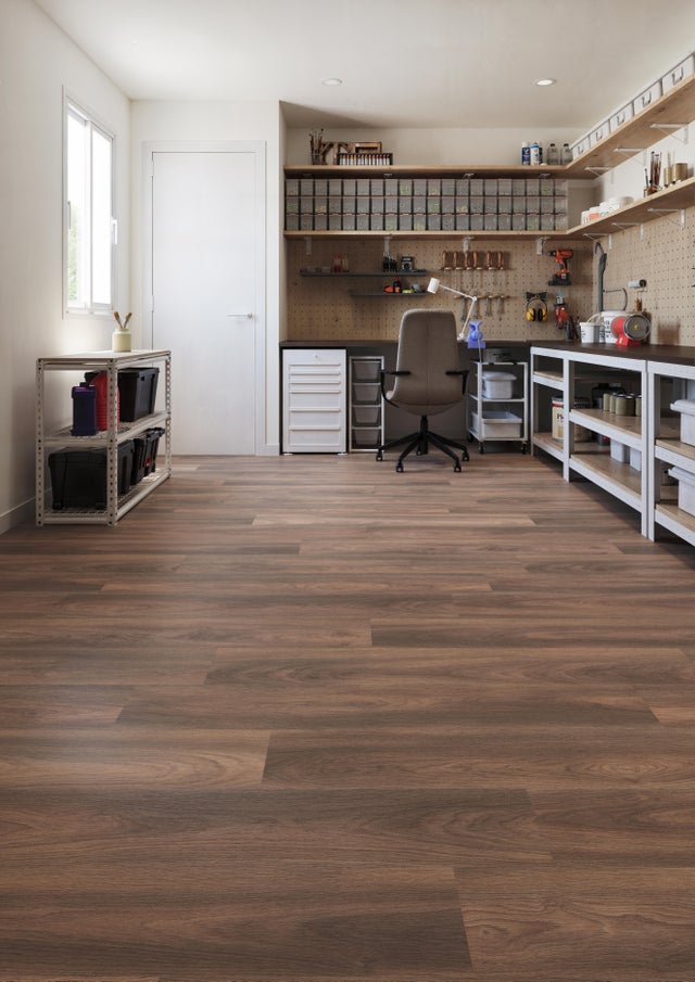 SUELO LAMINADO AC5 AQUA 100 HORAS 10MM MODELO BENASQUE