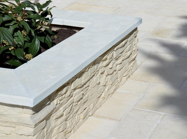 COUVRE MUR VIEILLE PIERRE PLAT BLANC 49X28 