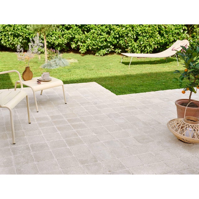 PAVE VIEILLI IVOIRE 12,5X12,5X4 CM LA PIECE