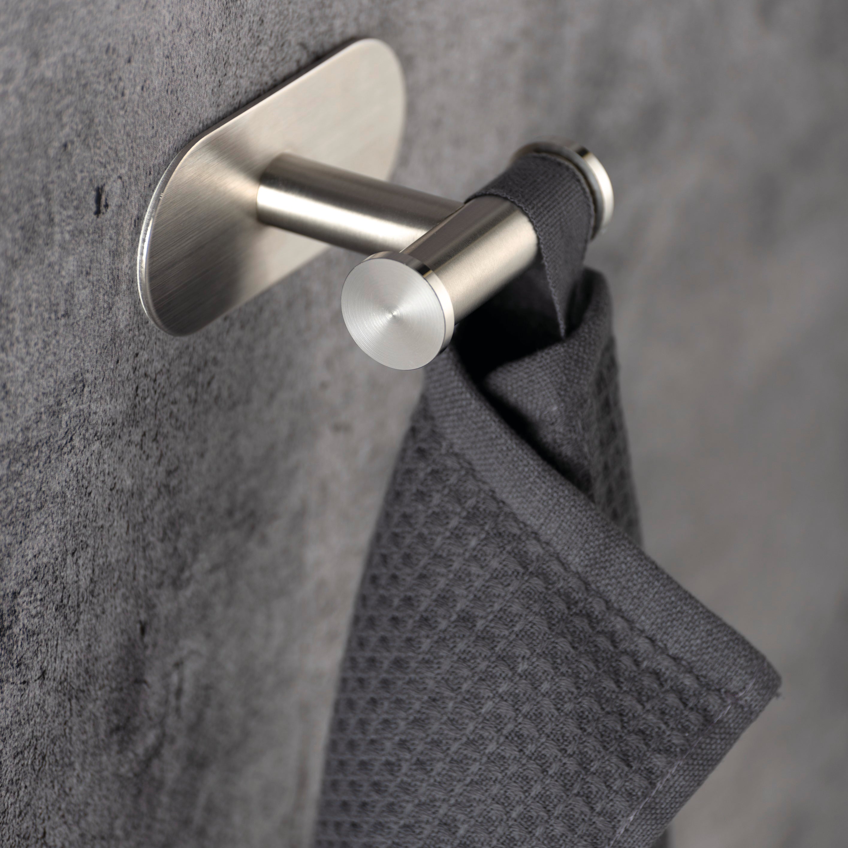 Gancio adesivo WENKO Appendiabiti doppio Orea lucido in inox  grigio 2 ganci H45 X L65 mm  portata max 10 Kg - 4