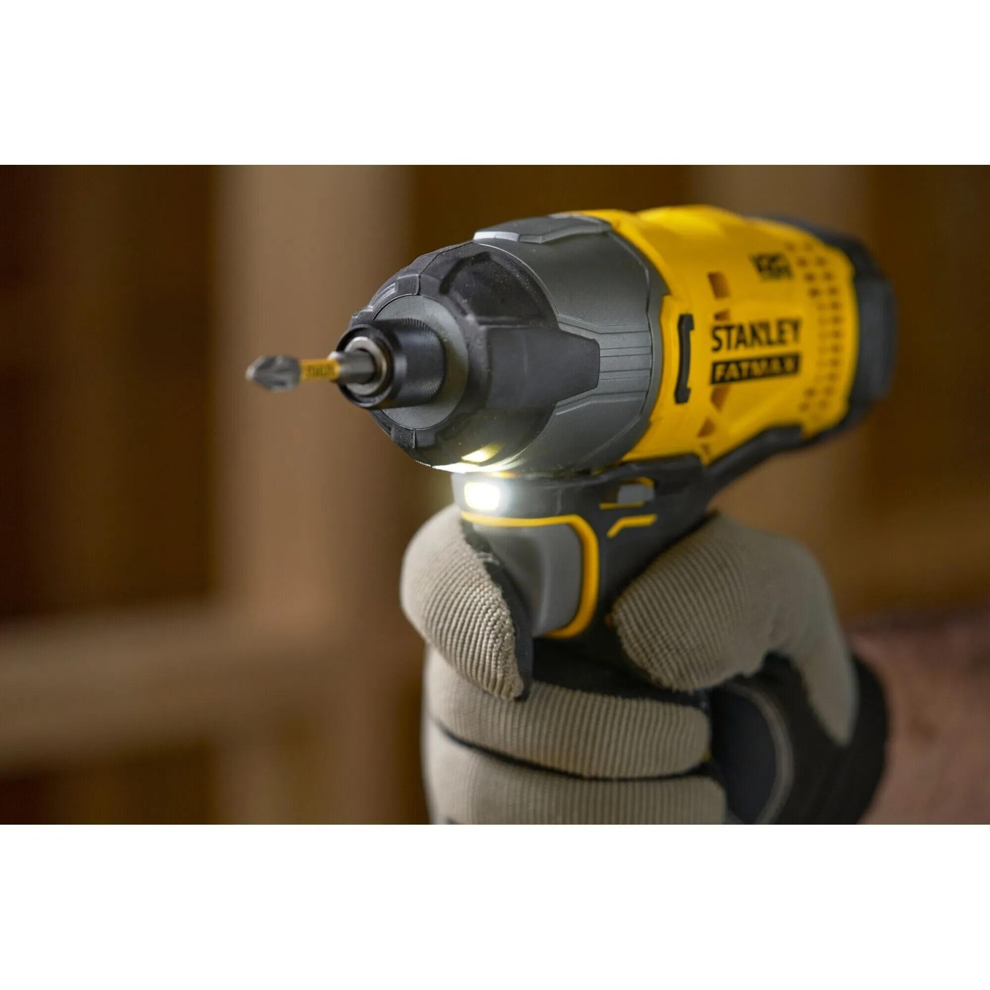 Zestaw narzędzi akumulatorowych V20, 18V (4 elementy) STANLEY FATMAX - 6