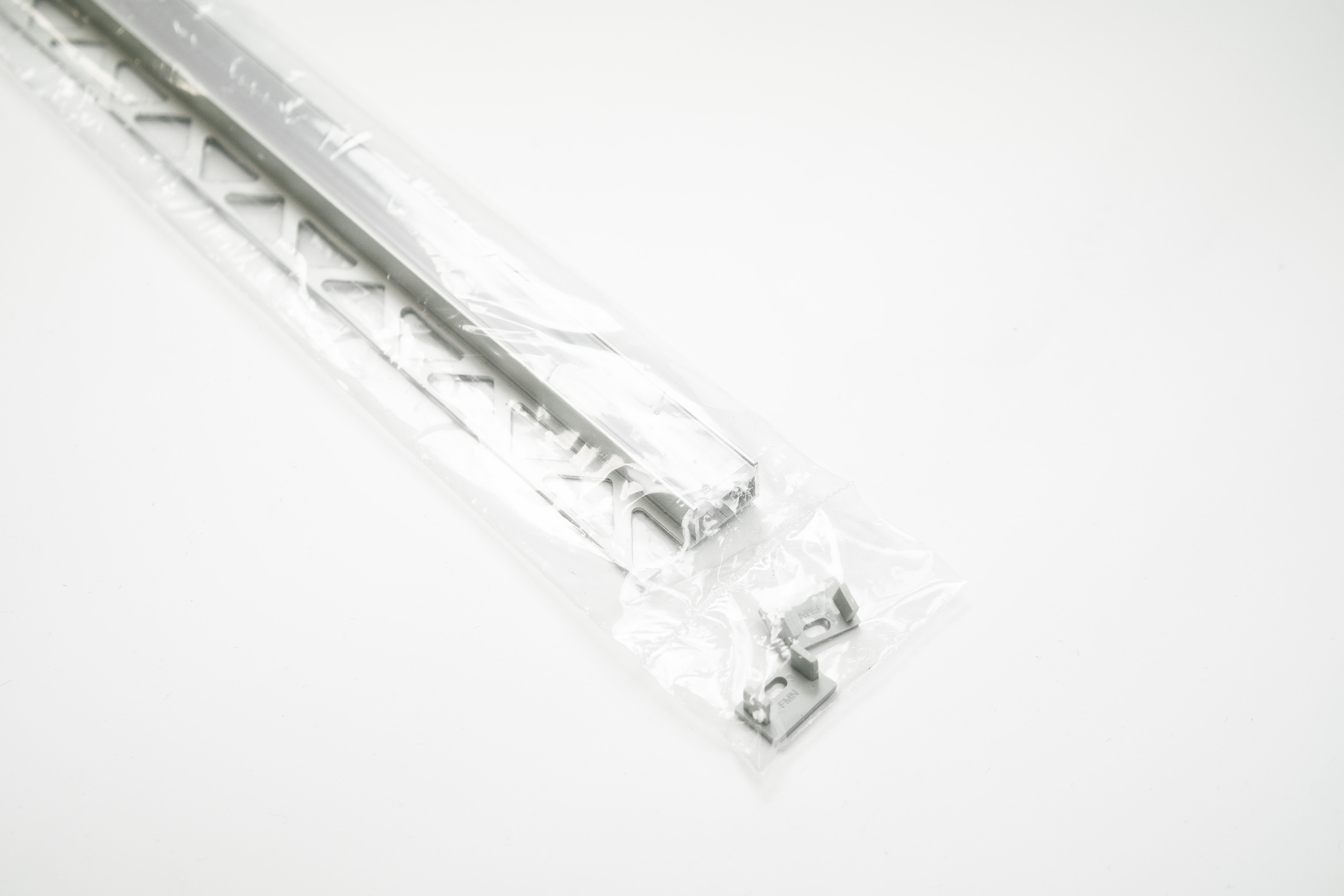 Zestaw profili Fino aluminiowy natynkowy do taśm LED 8-10mm anodowy srebrny 2m 16x20mm - 3