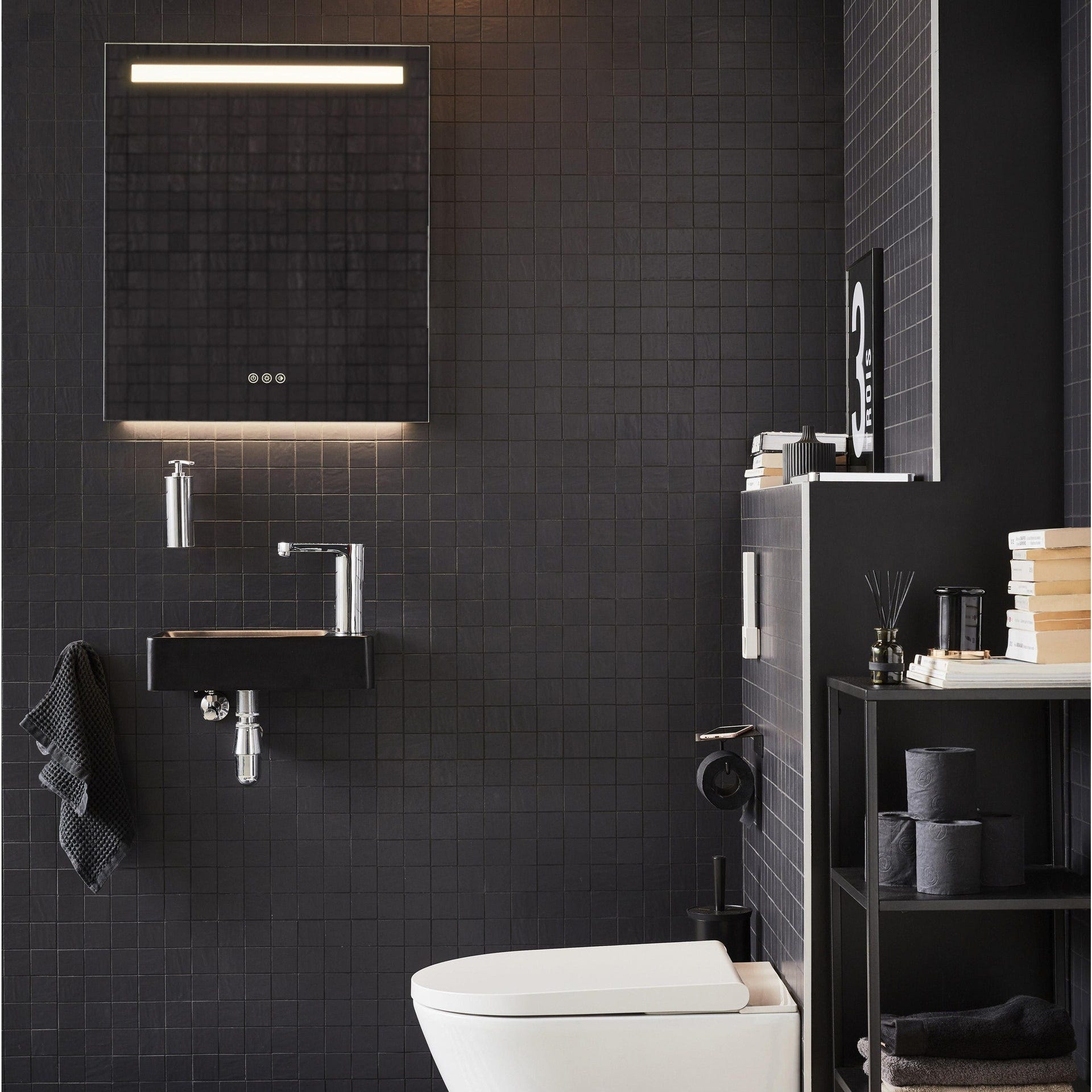Easly Specchio da bagno nero da 76 x 56 cm, moderno specchio rettangolare nero da parete con angoli arrotondati, specchi da bagno per vanità, specchio Easly Specchio da bagno nero da 76 x 56 cm, moderno specchio rettangolare nero da parete con angoli arrotondati, specchi da bagno per vanità, specchio