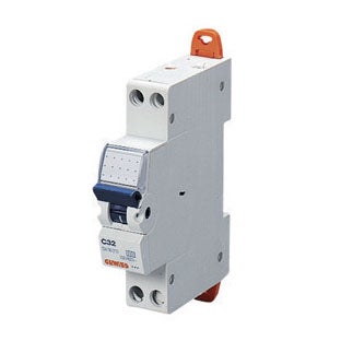 Interruttore magnetotermico GEWISS 1P 6A  1M 230V GW90025