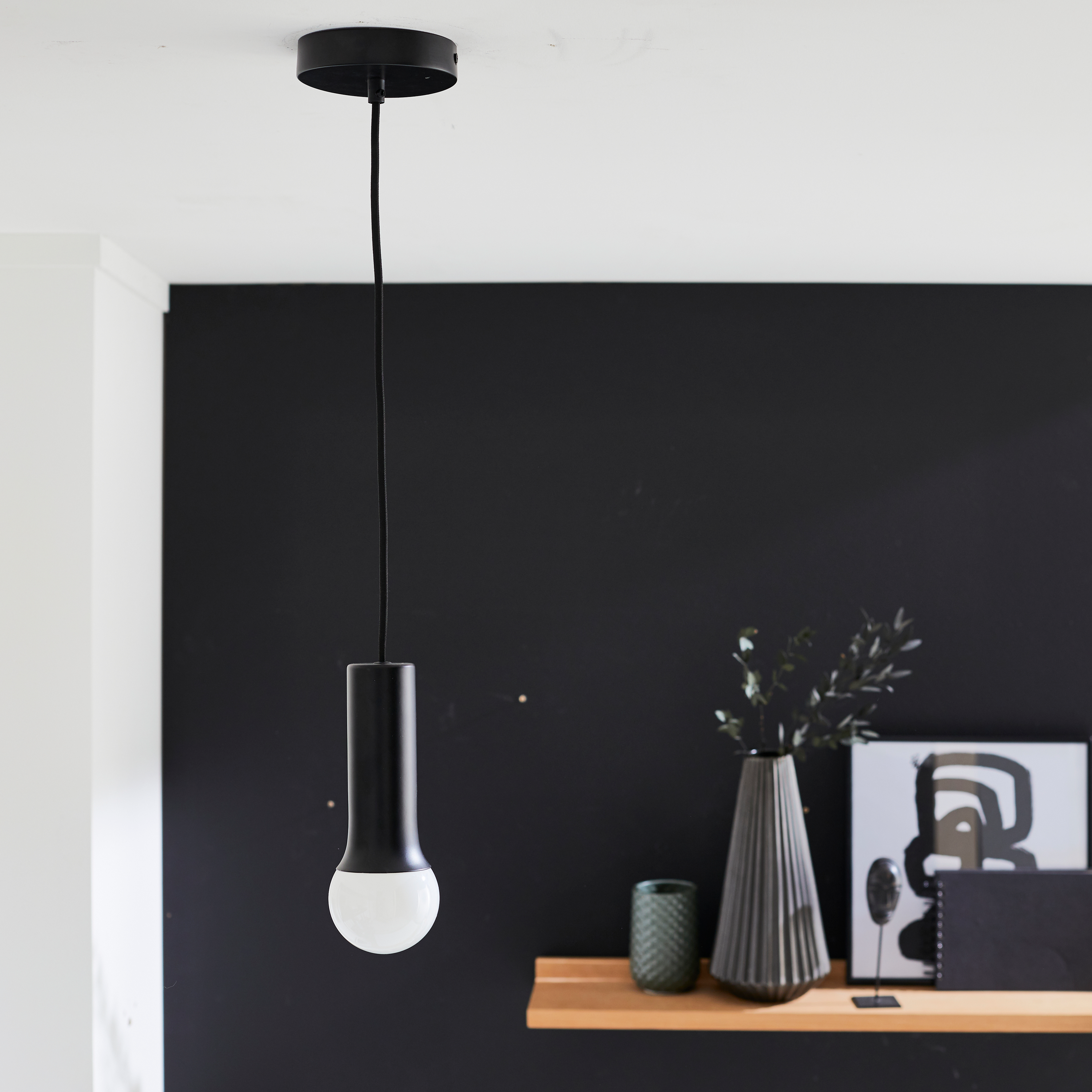 Lampa wisząca Hoki czarna E27 Inspire - 13