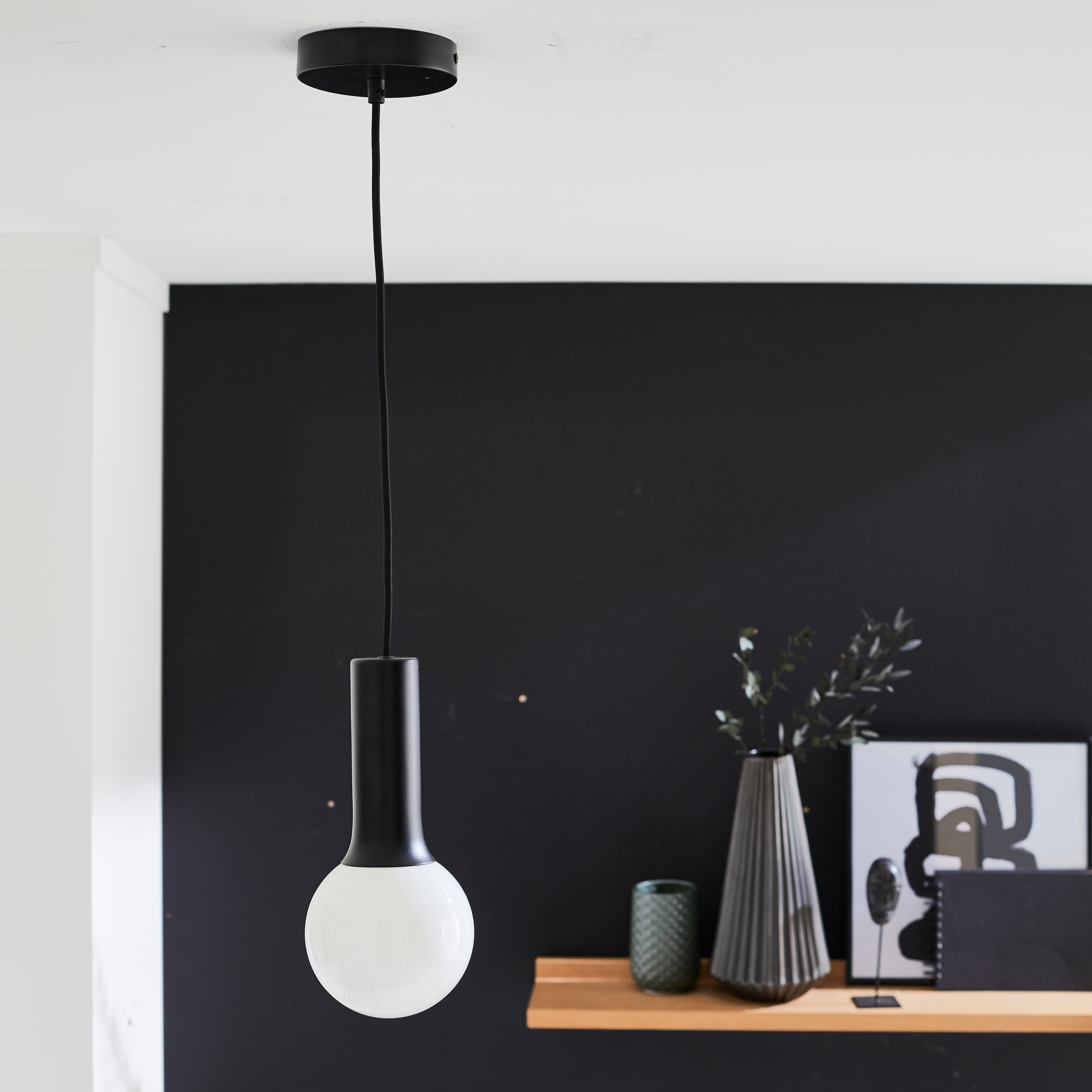 Lampa wisząca Hoki czarna E27 Inspire - 12