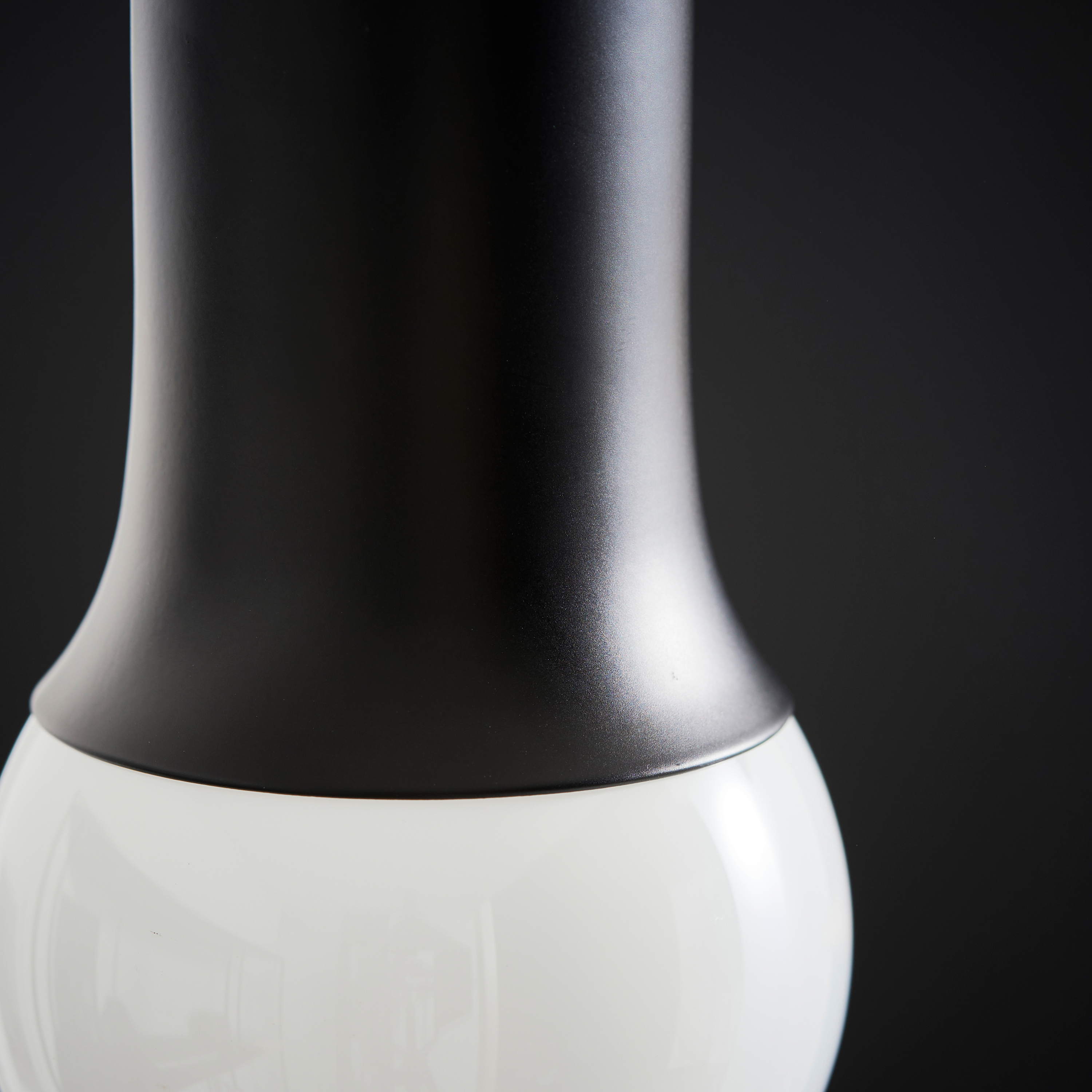 Lampa wisząca Hoki czarna E27 Inspire - 23