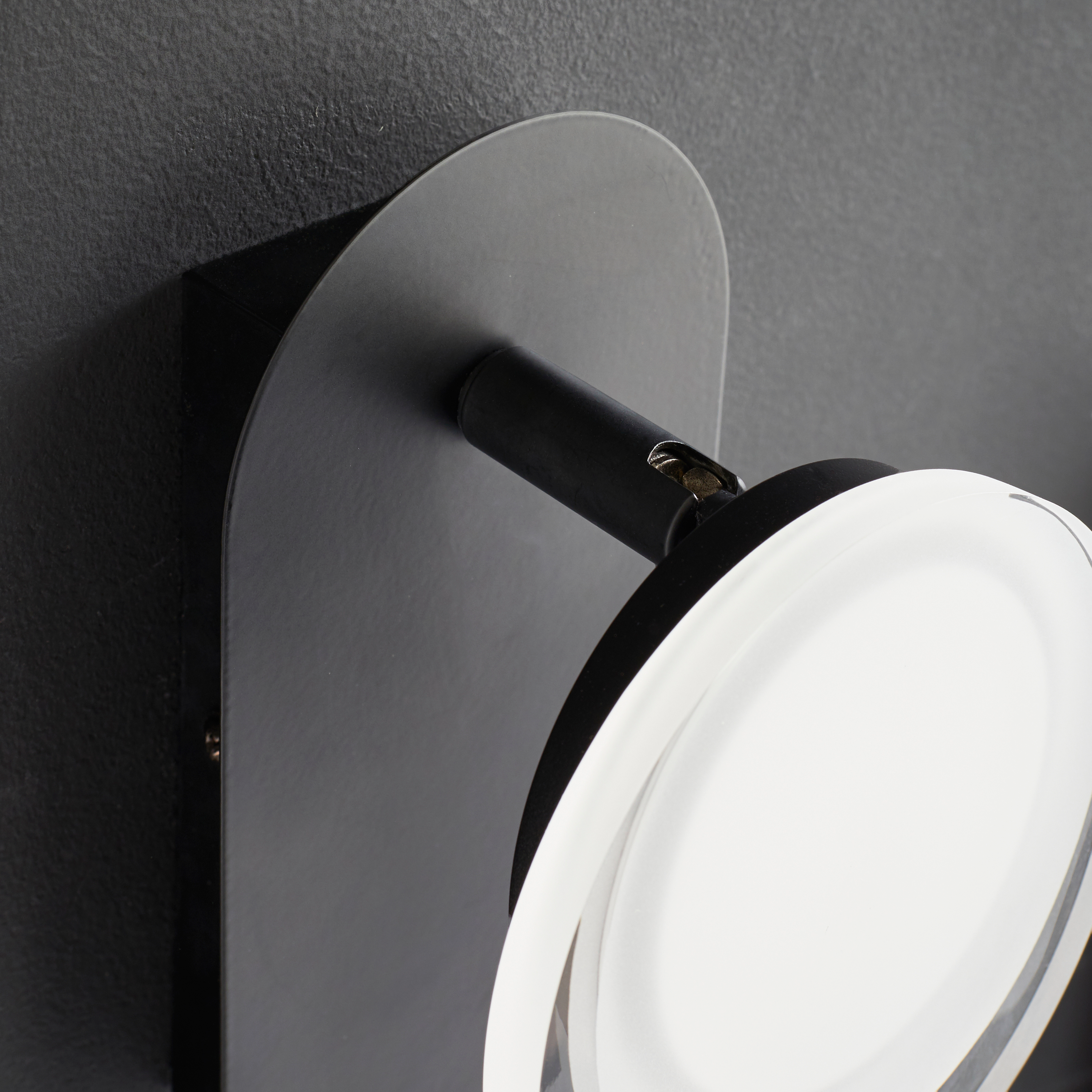 Reklektorek Loob 660 lm czarny LED Inspire - 4