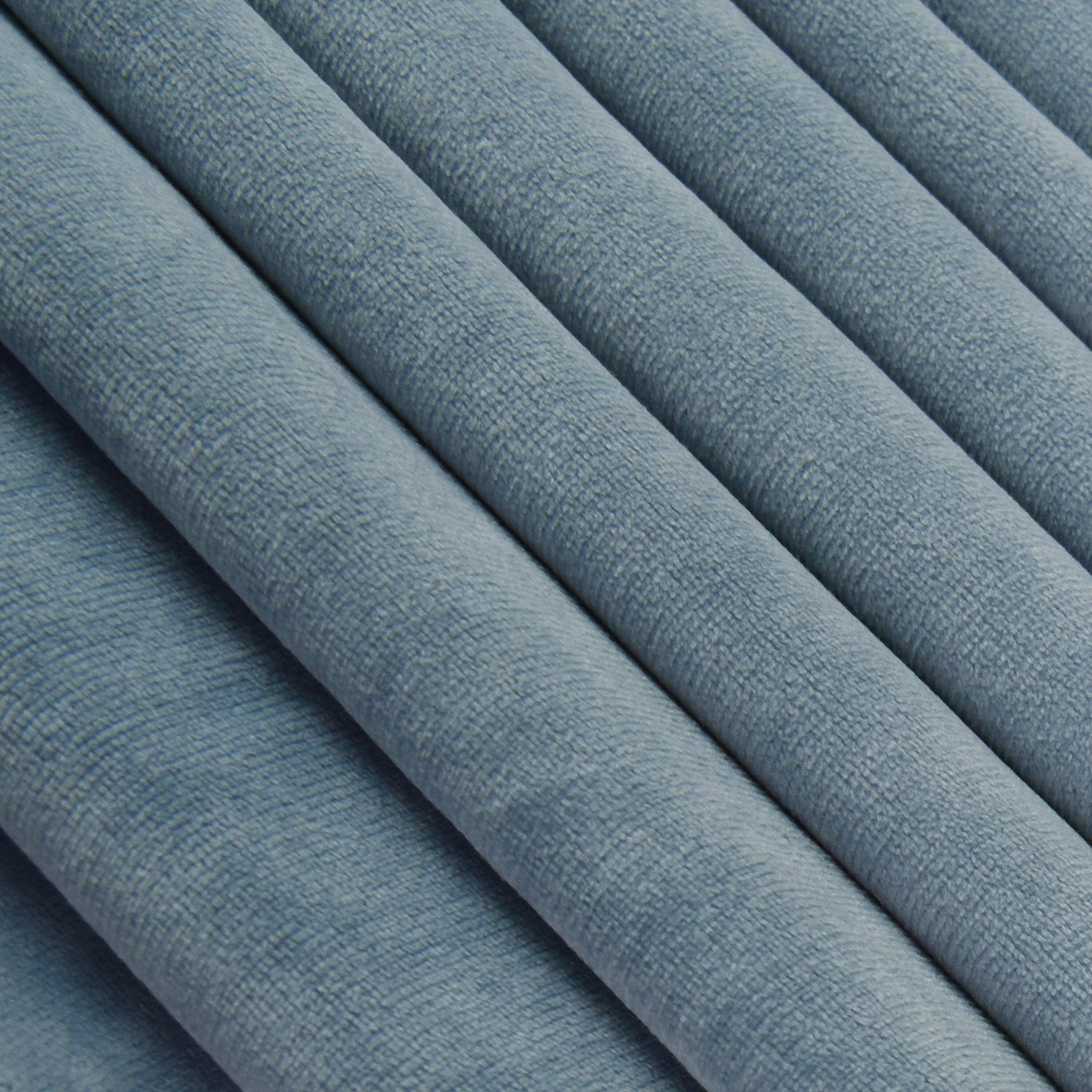 Zasłona welurowa Dubbo niebieska 140 x 280 cm na przelotkach Inspire - 12