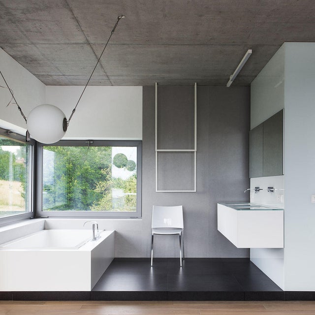 Piastrella da pavimento e rivestimento interno 100 x 300 cm Sp. 3.5 mm rettificato Concrete in gres porcellanato grigio opaco traffico intenso (pei 4/5) R9