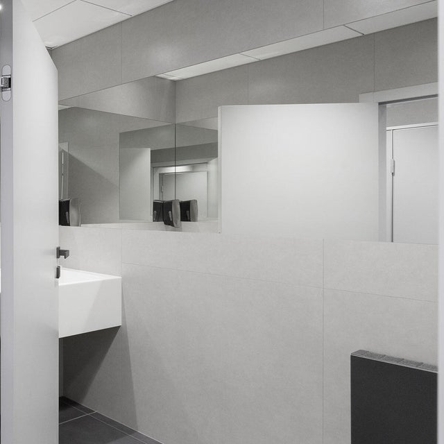Piastrella da pavimento e rivestimento interno in gres porcellanato 100 x 100 cm rettificato grigio opaco Concrete R9 traffico intenso (pei 4/5) Sp. 3.5 mm