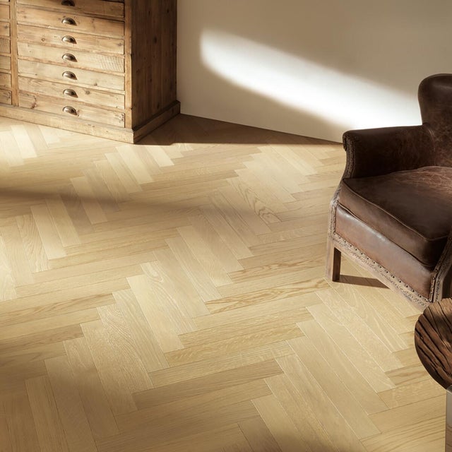 Parquet massello 1S in rovere naturale spazzolato select sp. 10/10 mm 1.89 m²