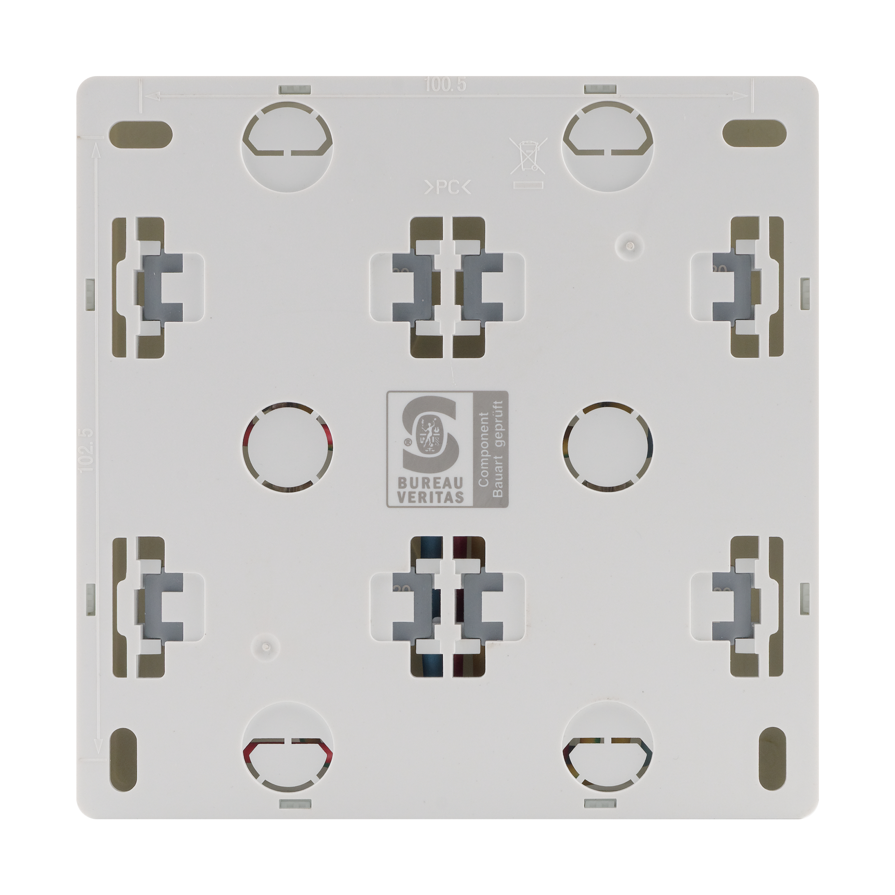 Tomada quádrupla schuko SURFACE LEXMAN 2P+T 16A QUADRADA BRANCA - 7