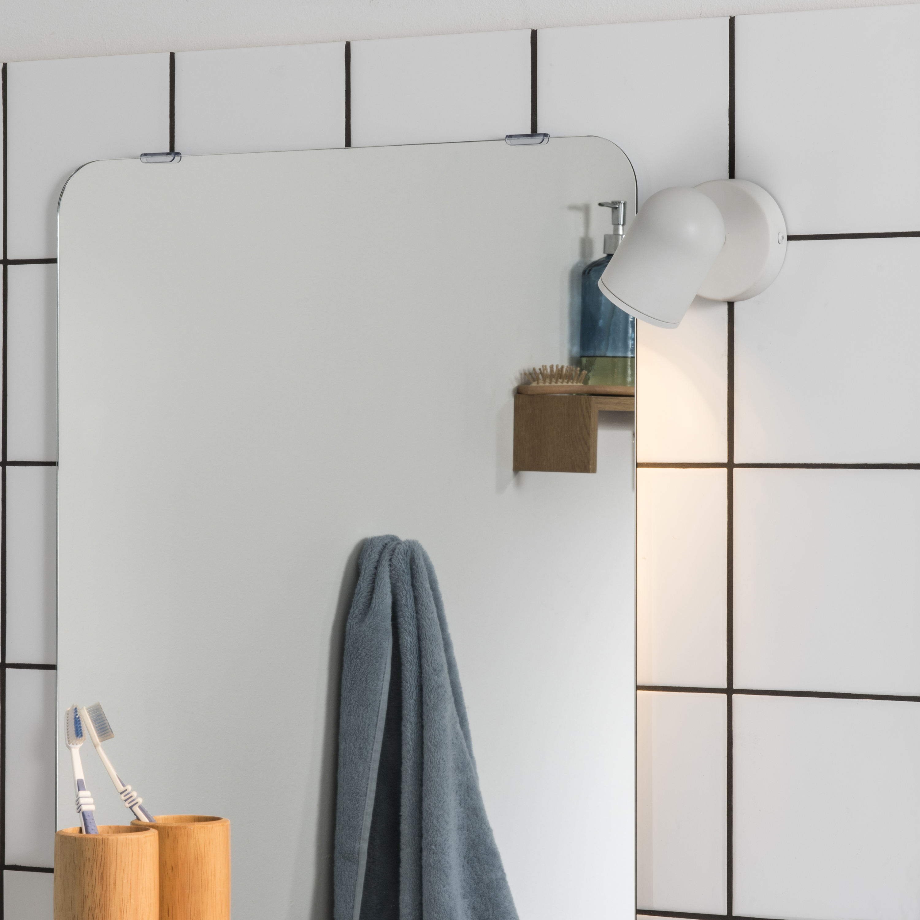 Reflektorek łazienkowy Doli IP44 biały GU10 Inspire - 2