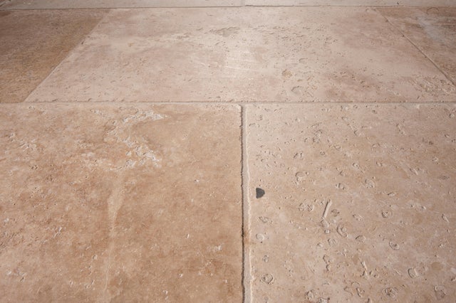 Dalle Travertin vieilli, beige/marron, L.61 x l.40.6 cm x Ep.30 mm