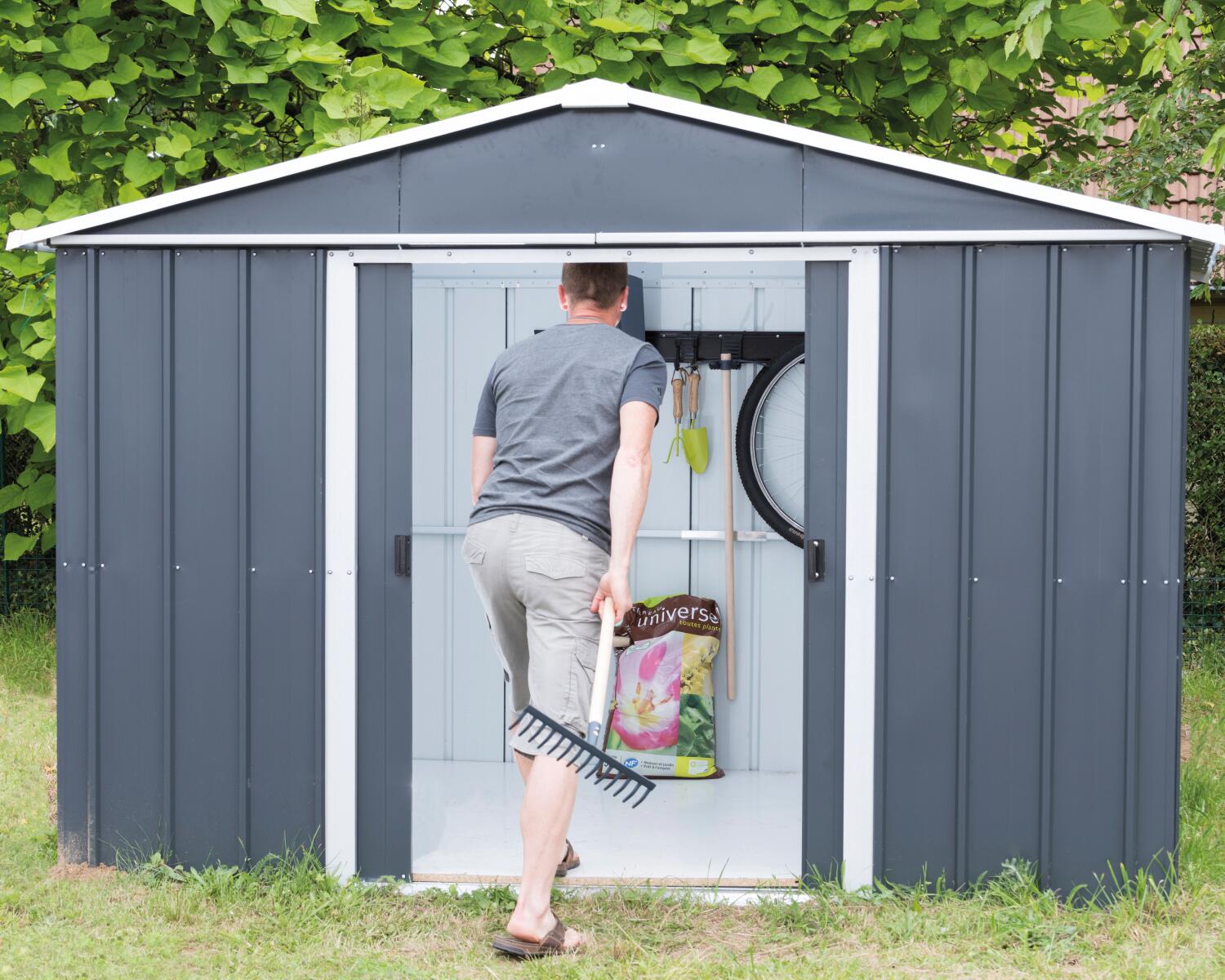 Abri de jardin acier YARDMASTER 67aeyz Ep.0.3 mm, 3.85 m² - 4