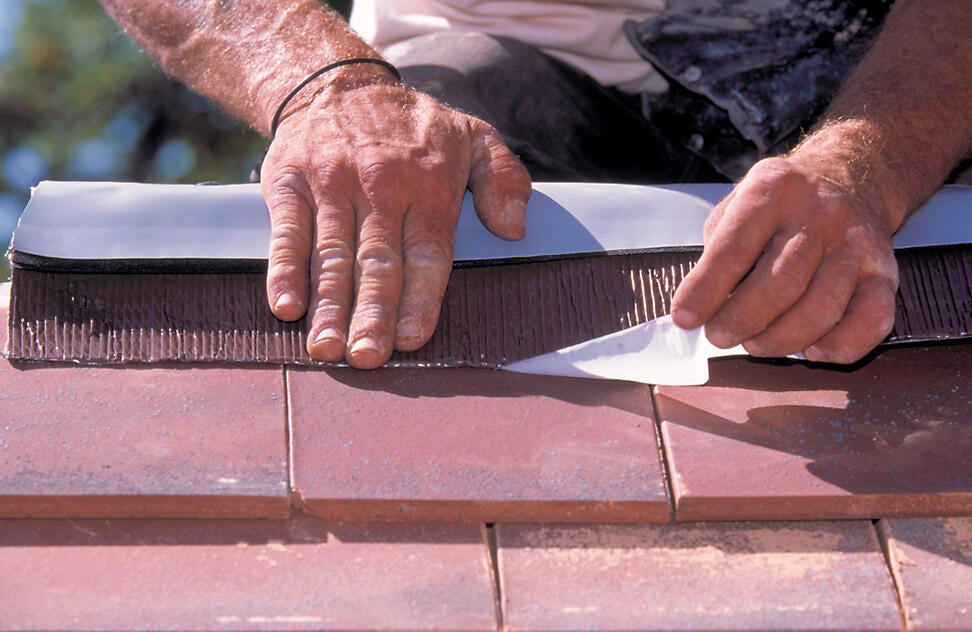 Tuile plate MONIER rouge vieilli De pays 60 - 6