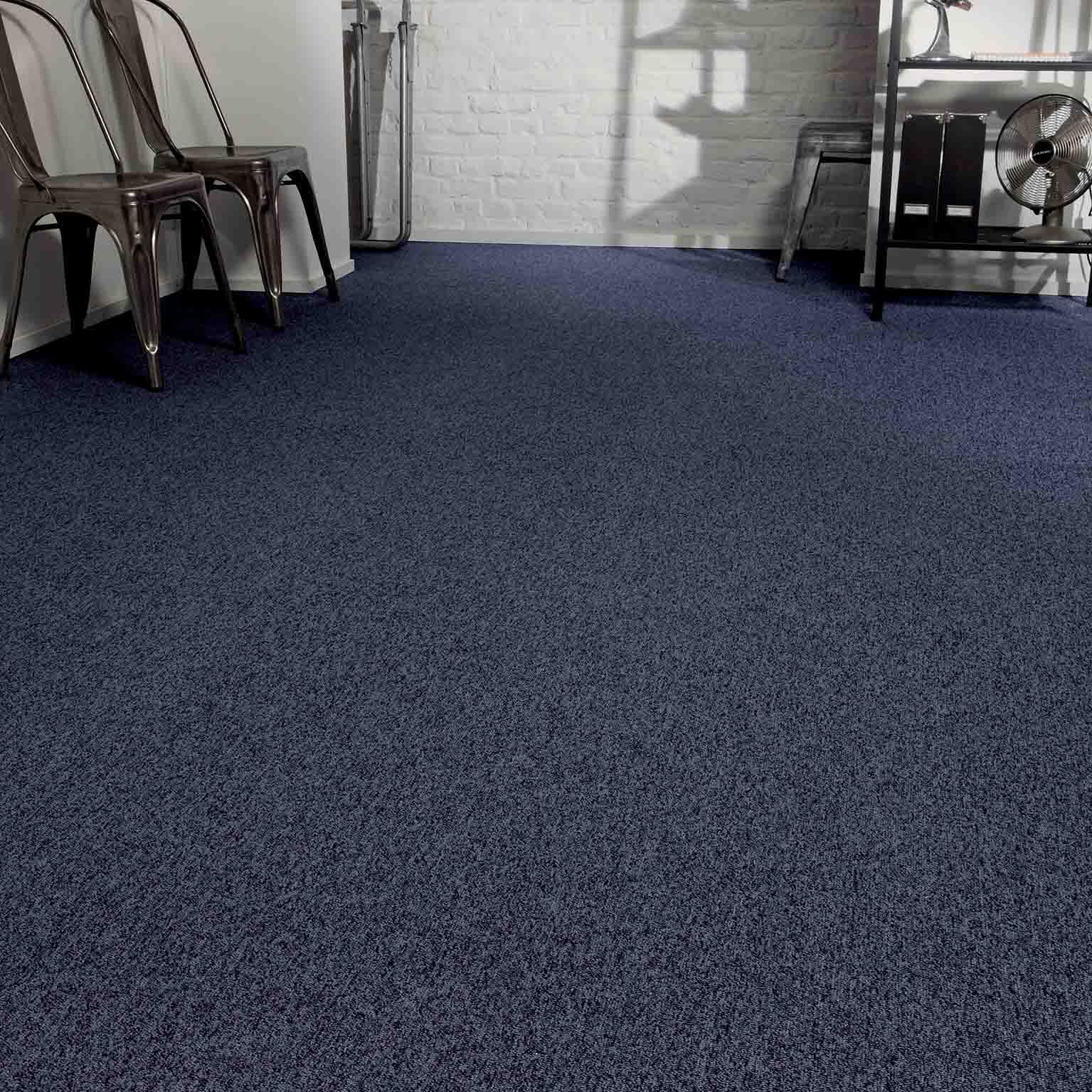 Moquette velours ras chiné bleu foncé Centaure déco, Centaure 178 encre, rouleau - 2