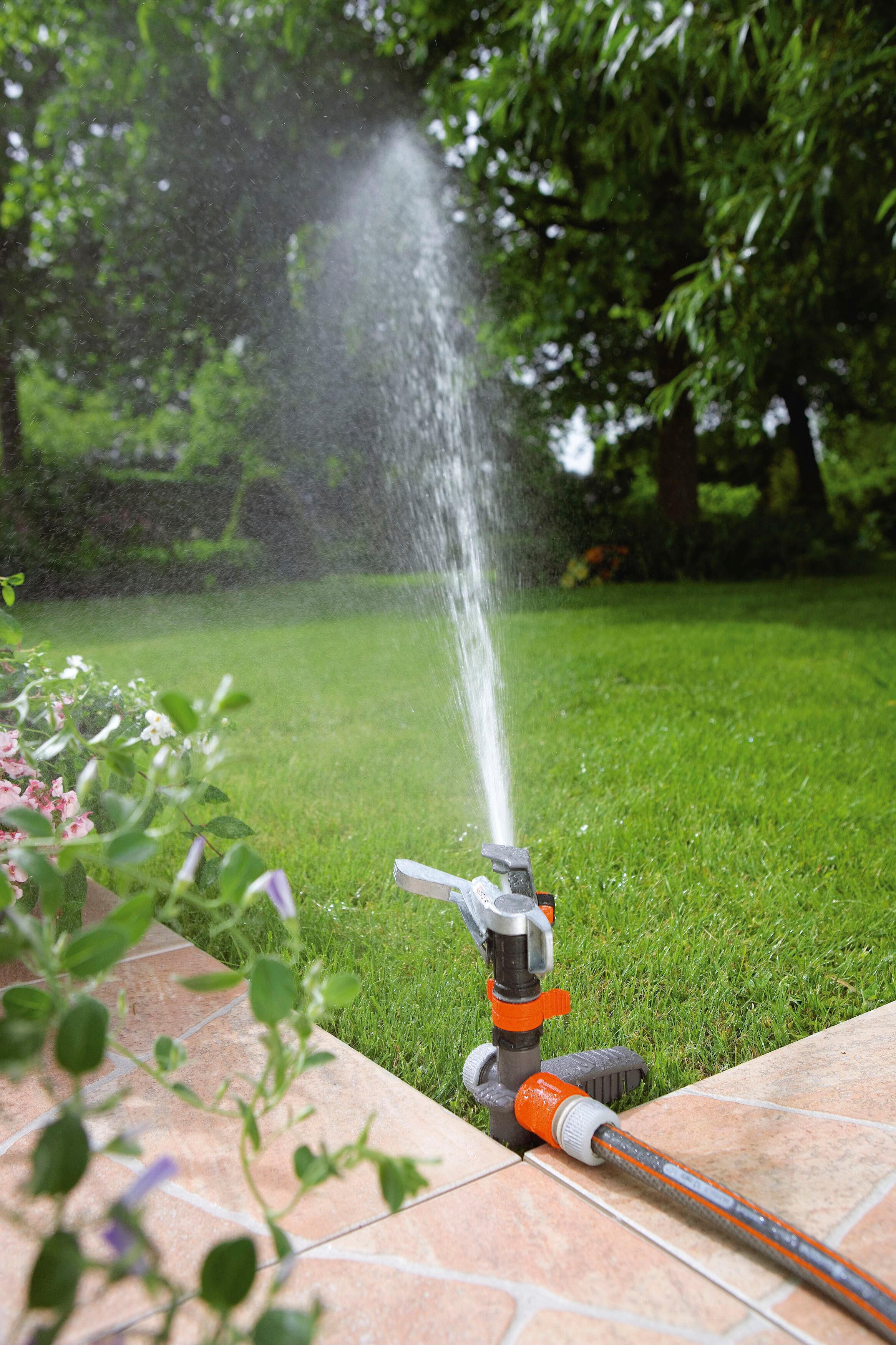 Arroseur-canon sur pic GARDENA Premium 8136-20 - 2