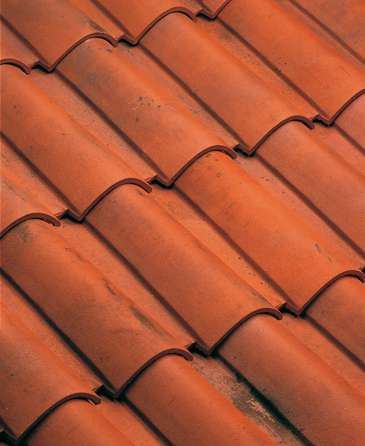 Tuile IMERYS TOITURE rouge nuance 104 Omega 10 - 3